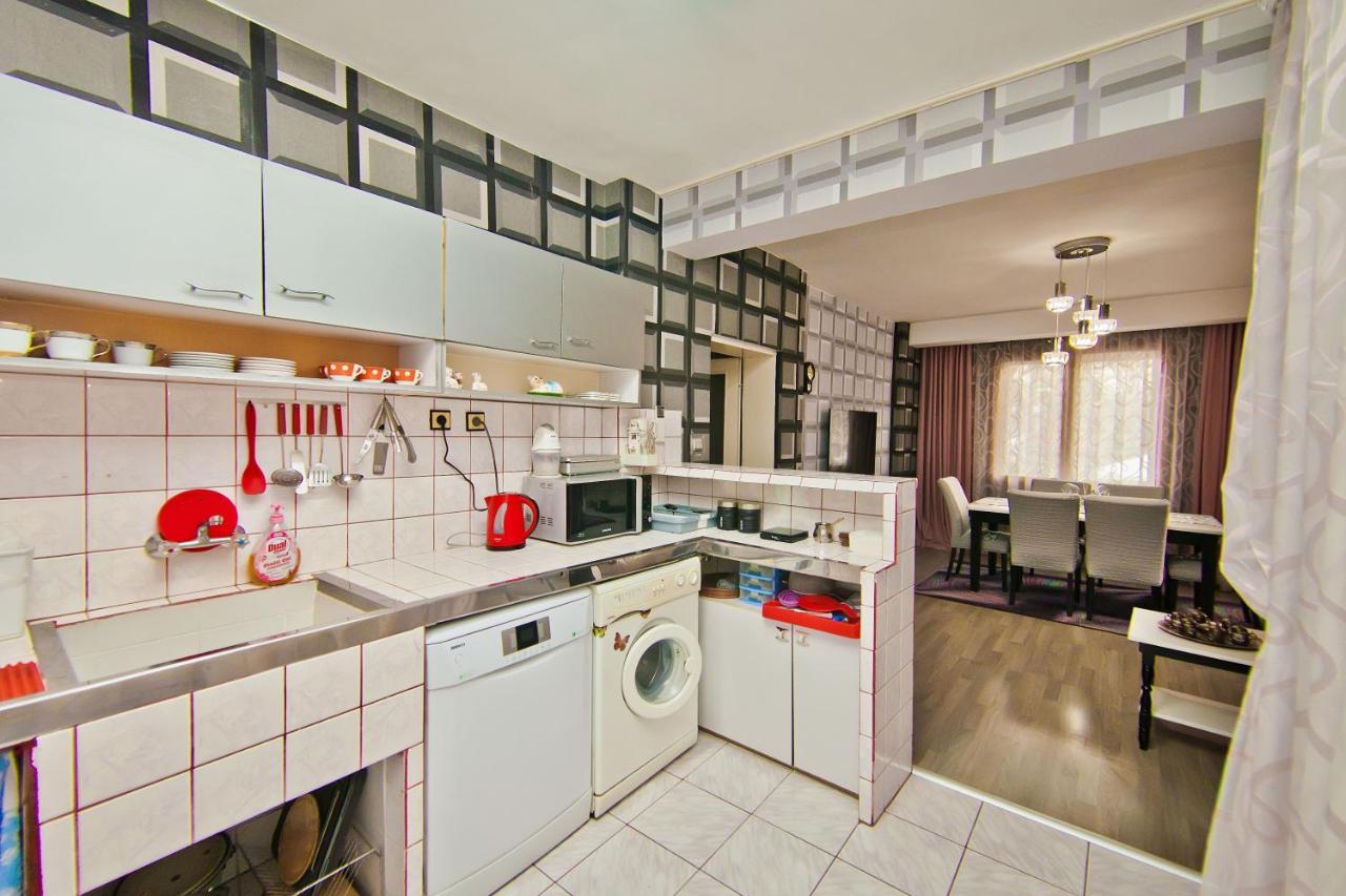 Perla 2-Bdrm In The Heart Of The City Варна Екстериор снимка